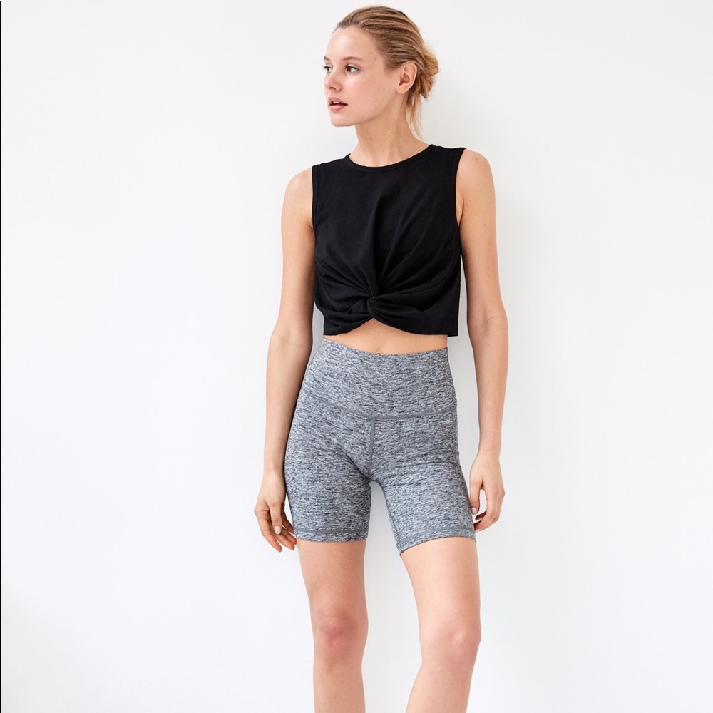 Aritzia The Relay ‘Constant’ Short 7”